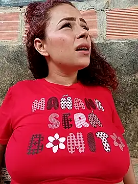 Snapshot of Mommy-Hot chatting on October 2025 01:39:02 PM Mommy-Hot online show from October 2025 01:39:02 PM