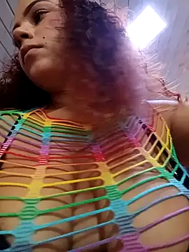 Snapshot of Mommy-Hot chatting on November 2025 12:27:01 PM Mommy-Hot online show from November 2025 12:27:01 PM