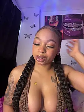 Snapshot of Melany_Williams chatting on April 2026 02:33:01 PM Melany Williams online show from April 2026 02:33:01 PM