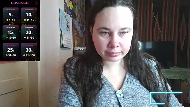 Cora Maro online show from April 2026 01:00:02 PM