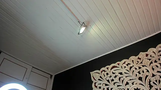 Ammy nova online show from March 2026 08:01:01 PM