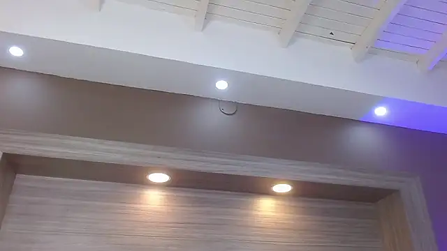 AbigailWilliams  online show from April 2026 11:35:01 AM