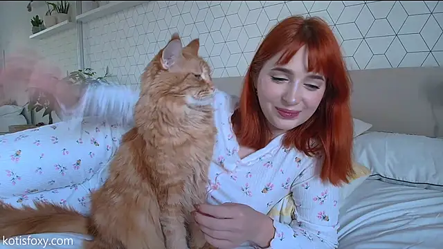 Snapshot of Kotis_Foxy chatting on December 2024 01:02:02 PM Kotis Foxy online show from December 2024 01:02:02 PM