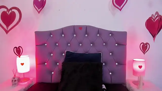 Nyx nayla online show from February 2025 04:32:02 AM