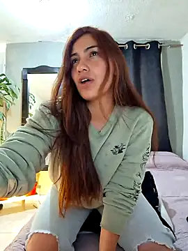 emmily d online show from December 2024 11:49:02 PM