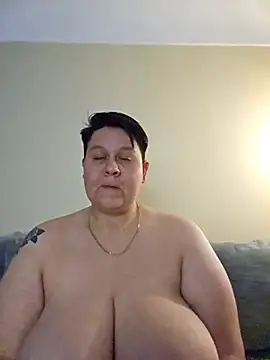 Snapshot of DevilDahm chatting on May 2026 06:29:02 AM DevilDahm online show from May 2026 06:29:02 AM
