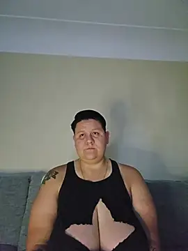 DevilDahm online show from July 2026 09:43:01 PM