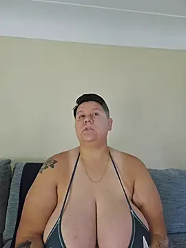 DevilDahm online show from July 2026 05:09:02 PM
