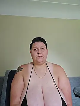 DevilDahm online show from July 2026 04:39:33 PM