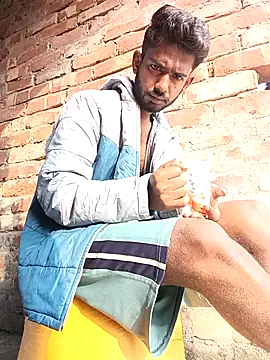 NICK IN online show from December 2025 03:04:02 AM