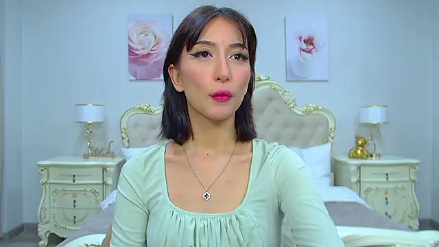 NicoleLimp online show from March 2025 05:27:01 PM