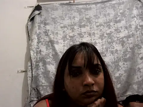 Snapshot of GORGEOUSLIPS chatting on October 2025 07:00:01 PM GORGEOUSLIPS online show from October 2025 07:00:01 PM