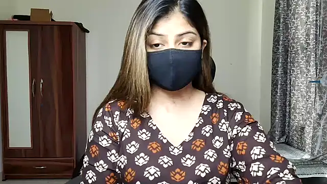 Hoty-Shivangi online show from May 2026 10:36:01 AM