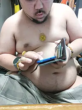 Snapshot of zeusu0095 chatting on April 2026 09:54:01 AM zeusu0095 online show from April 2026 09:54:01 AM