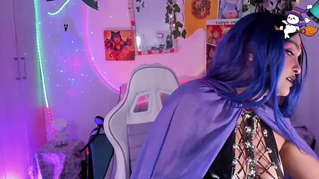 Snapshot of cutepie_uwu_ chatting on November 2025 12:14:02 AM cutepie uwu online show from November 2025 12:14:02 AM