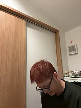 Snapshot of kensnb chatting on October 2025 08:15:02 PM kensnb online show from October 2025 08:15:02 PM