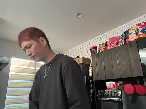 Snapshot of kensnb chatting on October 2025 06:48:01 AM kensnb online show from October 2025 06:48:01 AM