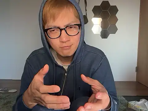 Snapshot of kensnb chatting on November 2025 09:51:02 PM kensnb online show from November 2025 09:51:02 PM