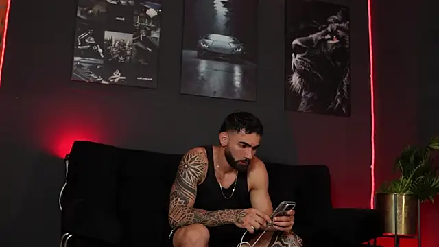 Austin bolt online show from November 2025 02:58:01 AM