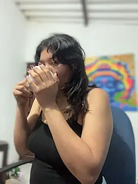 Carlacutte online show from April 2026 09:34:01 AM