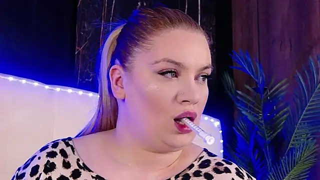 MelanieBrownn online show from April 2026 04:48:01 AM