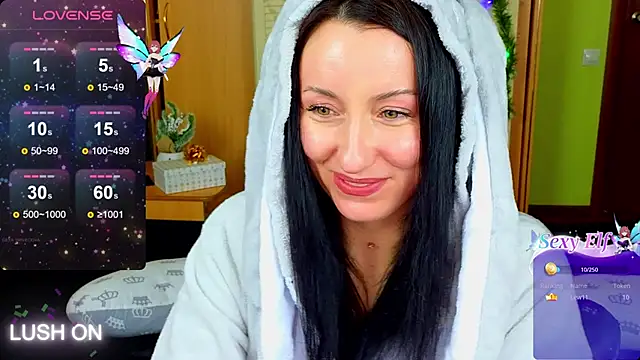 Snapshot of Roxyy_Star chatting on January 2025 05:43:02 AM Roxyy Star online show from January 2025 05:43:02 AM