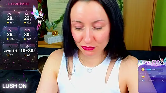 Snapshot of Roxyy_Star chatting on January 2025 09:23:02 AM Roxyy Star online show from January 2025 09:23:02 AM