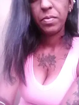 Snapshot of Temptressqeen chatting on February 2026 03:55:02 AM Temptressqeen online show from February 2026 03:55:02 AM