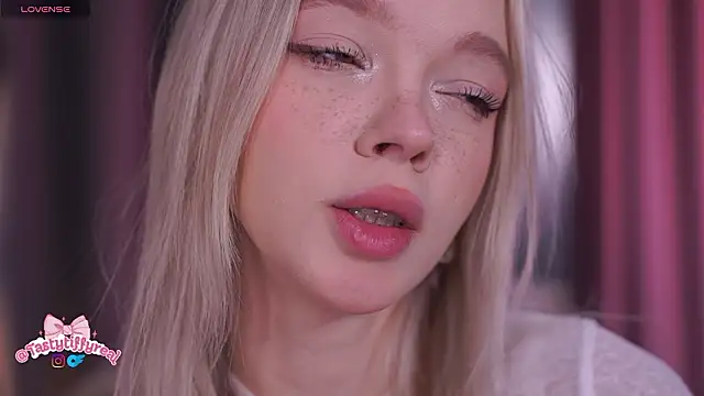  AlinaBailey online show from March 2026 08:19:01 AM