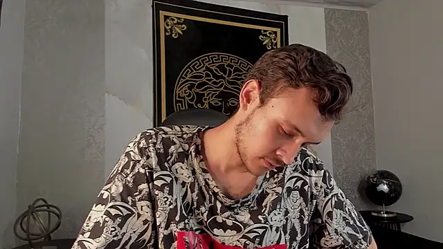 Desmon Clark online show from February 2025 02:48:02 AM