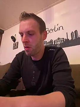 privat-official online show from December 2024 08:42:02 PM