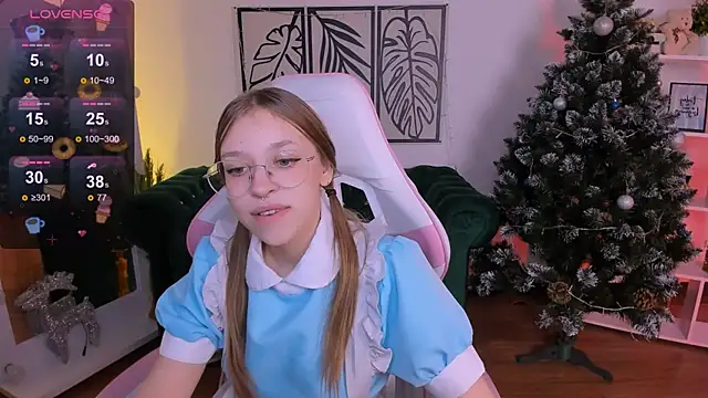 LayriantaVee online show from January 2025 07:17:01 AM