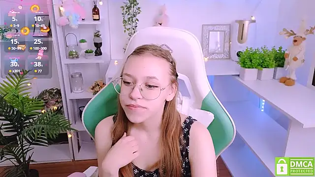 LayriantaVee online show from March 2025 07:07:02 AM