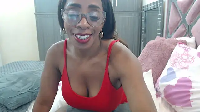 Snapshot of Ginachaudex chatting on June 2026 02:04:02 PM Ginachaudex online show from June 2026 02:04:02 PM