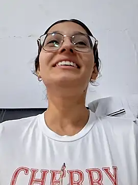 Ary-18 online show from April 2026 01:59:02 PM