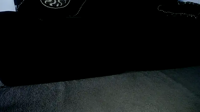 Niquitasparkles online show from December 2025 03:56:01 AM