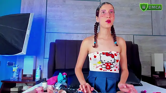 ZaritaLenon online show from April 2026 08:54:01 PM