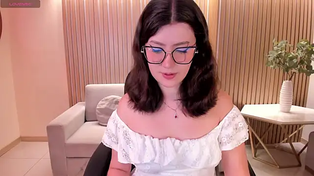 AmberFarrell online show from July 2026 08:06:02 PM