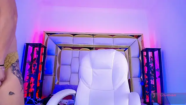 Princess Helena online show from January 2025 03:12:02 AM