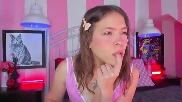 Snapshot of Liah_Grey8 chatting on February 2026 09:00:02 PM Liah Grey8 online show from February 2026 09:00:02 PM