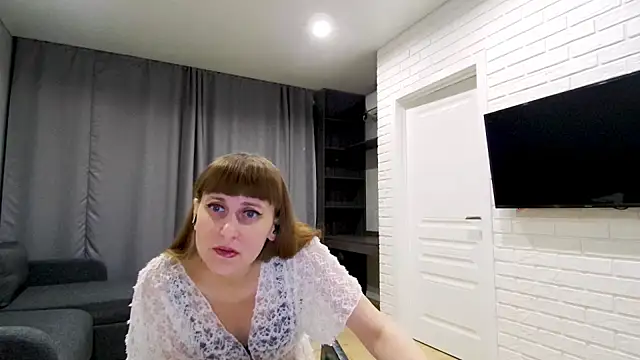 Daniella Lorente online show from March 2026 12:05:01 AM