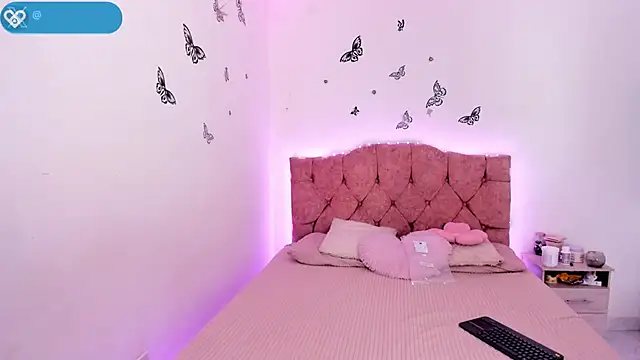 jade dakota   online show from October 2025 01:41:02 AM