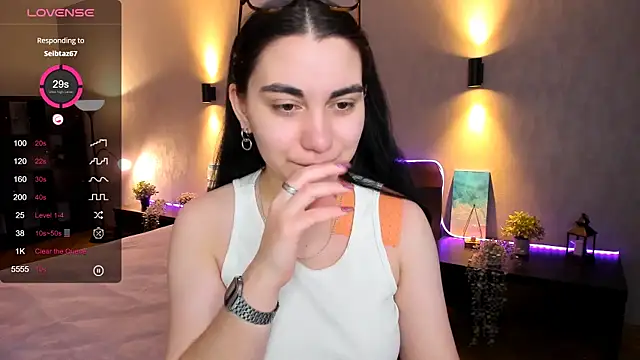 hannacheekss  online show from January 2025 02:09:01 AM