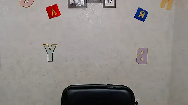 AliceSexyyy  online show from February 2025 12:24:01 PM