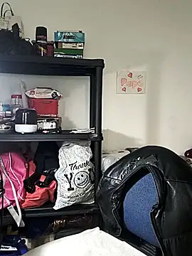 Tefannyy  online show from March 2026 01:40:02 PM