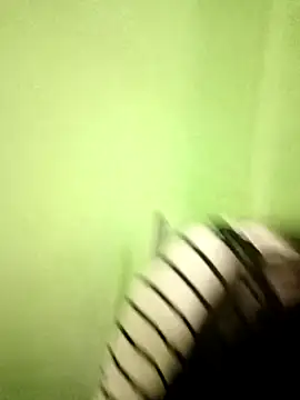 EACH 555 online show from December 2025 12:33:02 PM