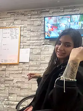 SolBeaumont1 online show from September 2025 01:00:01 PM