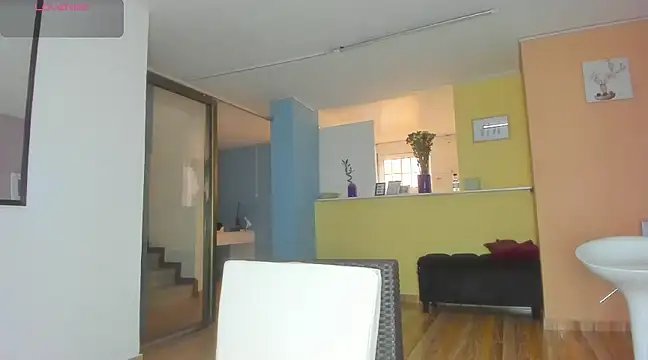 Selenakyle92  online show from February 2025 06:37:01 PM