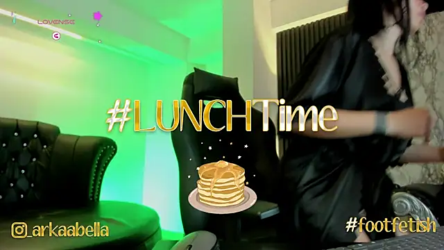 ArkaBella online show from March 2025 08:46:02 PM