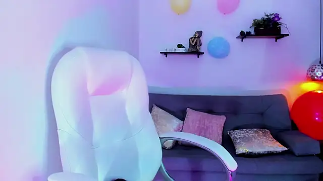 Snapshot of yenny_garcia chatting on November 2025 06:21:01 PM yenny garcia online show from November 2025 06:21:01 PM